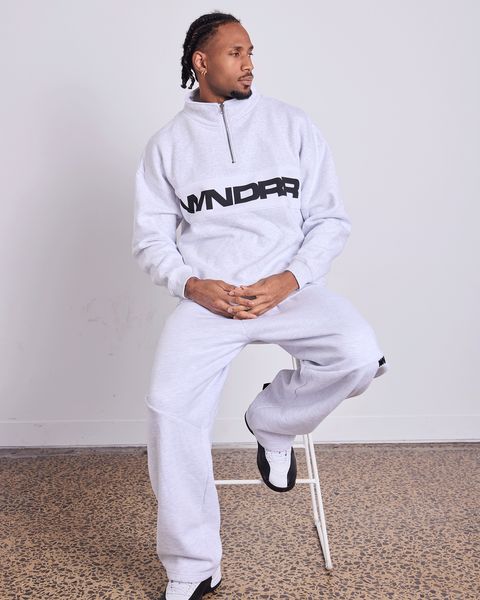 MOTIF 1/4 ZIP SWEAT - WHITE MARLE
